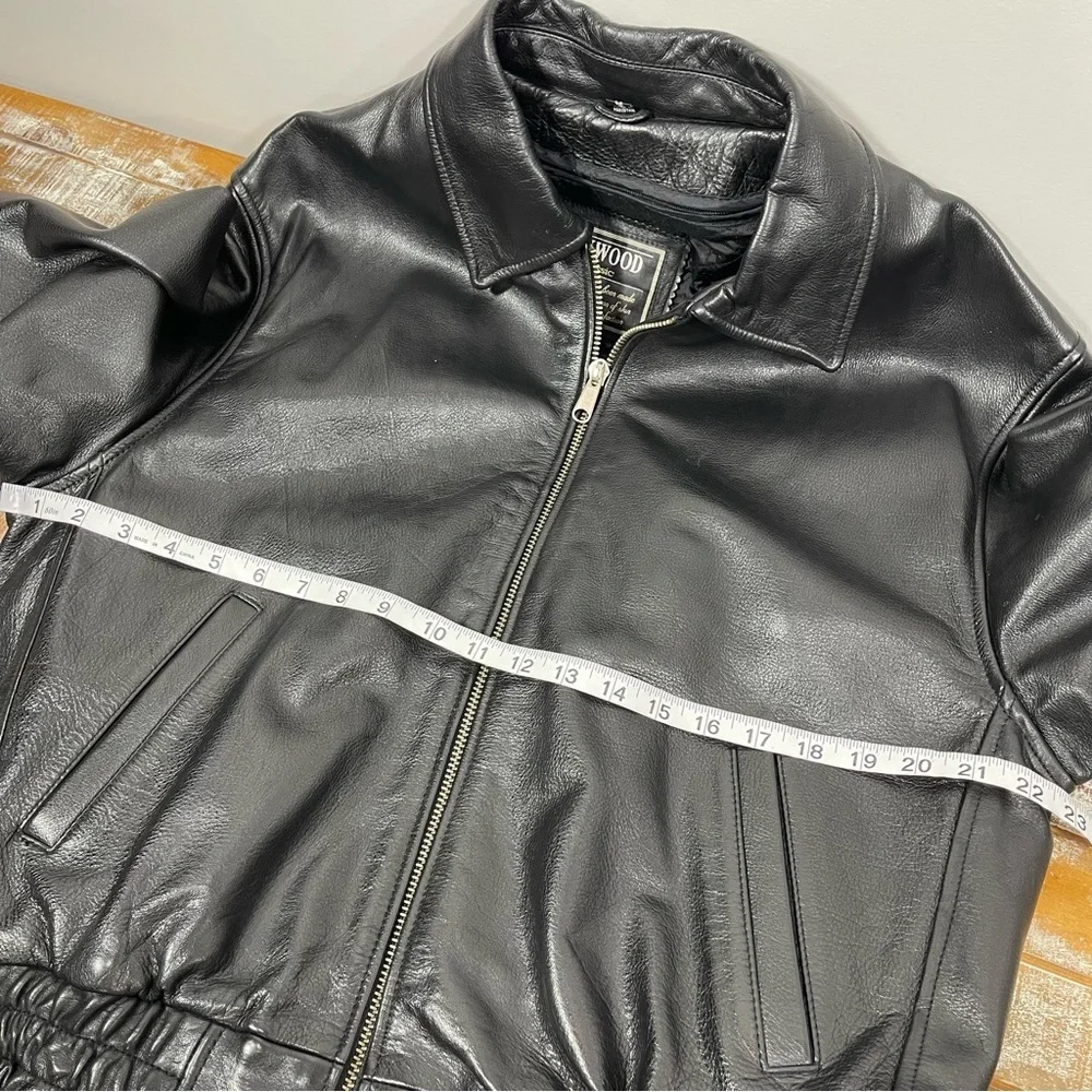 Oakwood Classic Leather Moto Fitted Men’s Jacket Size M Color Black